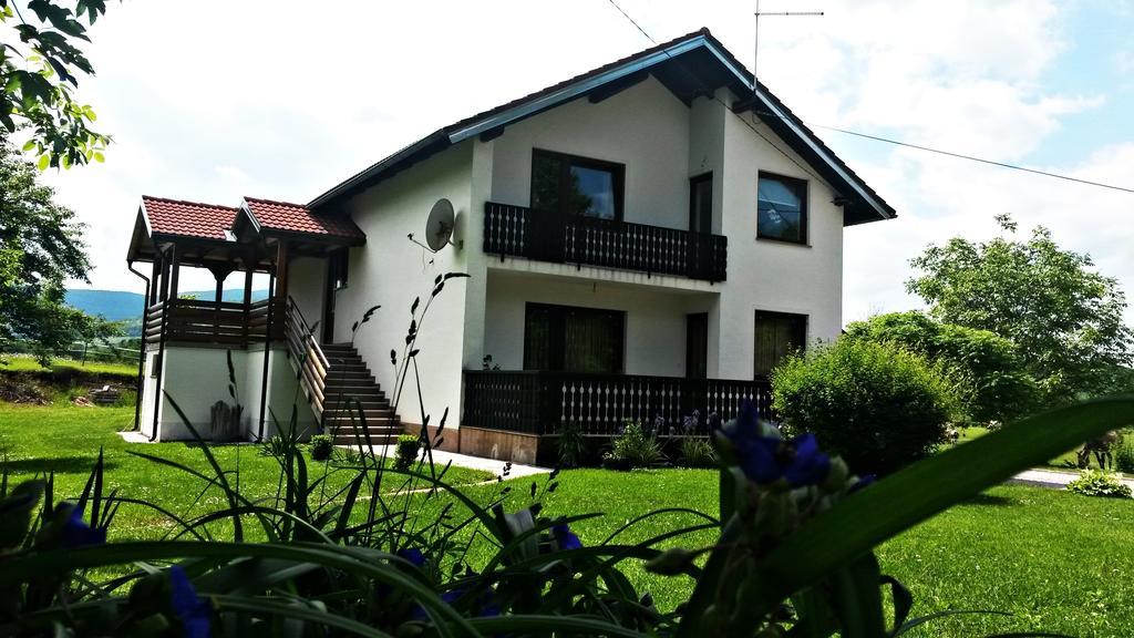 Apartment Lipa Irinovac Номер фото